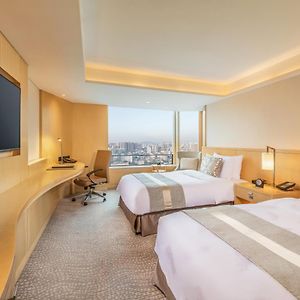 Standard Twin Room City View